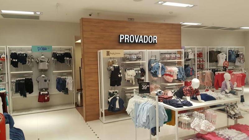 Foto do trabalho realizado pela Irma9 Ambientes Planejados para as Lojas Renner